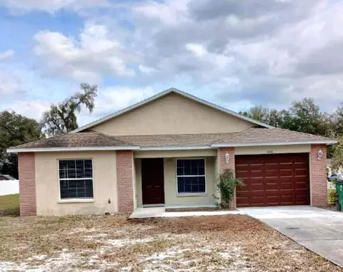 4608 Eagle Ranch Dr, Zephyrhills, FL 33542