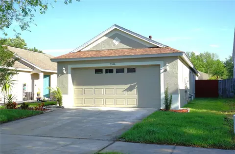 7516 Oxford Garden Cir, Apollo Beach, FL 33572