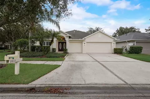 9413 Azalea Ridge Cir, Tampa, FL 33647