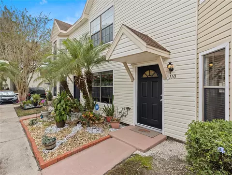 2302 Maki Rd #110, Plant City, FL 33563