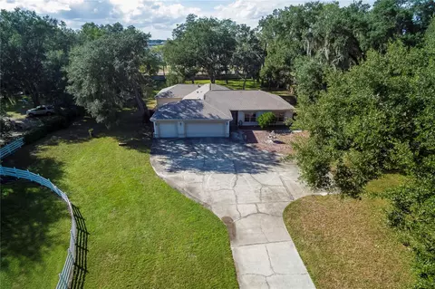 9717 Spruce Ln, Wesley Chapel, FL 33545