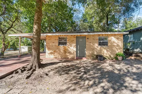 8506 N 15th St, Tampa, FL 33604