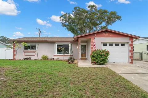 11457 116th St, Seminole, FL 33778
