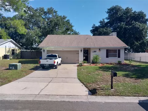 5611 La Serena Ave, Lakeland, FL 33809