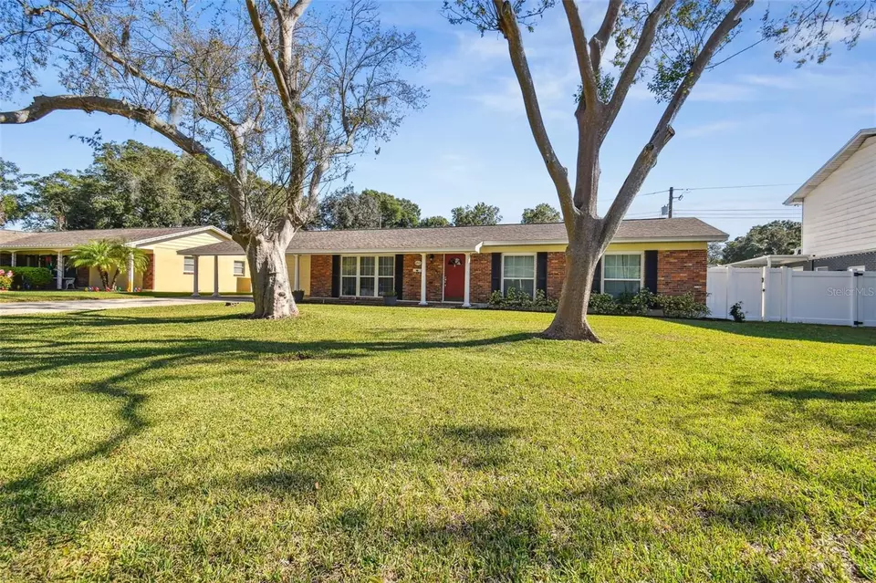  4913 N Shirley Dr, Tampa, FL 33603 photo 1