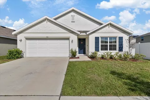 945 Ocean Spray Dr, Ruskin, FL 33570