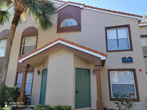5452 E Michigan St #2, Orlando, FL 32812
