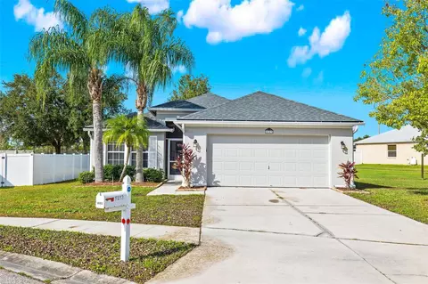 5153 Mashie Ct, Zephyrhills, FL 33541