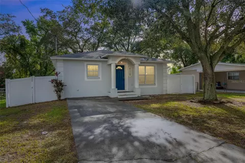 9411 W Perio Pl, Tampa, FL 33612