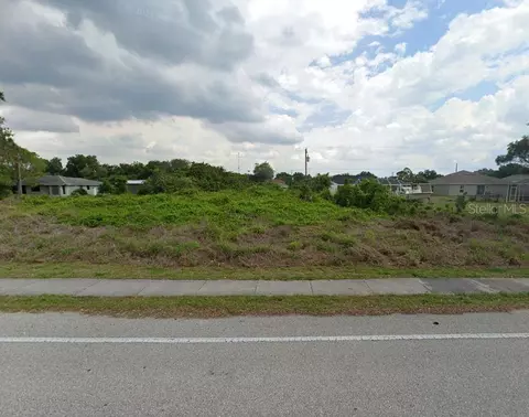 3312 Beacon Dr, Port Charlotte, FL 33980