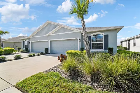 7443 Stonebrook Cir, Wesley Chapel, FL 33545
