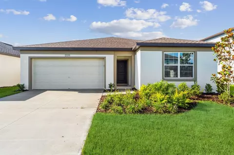 5591 Keaton Springs Dr, Lakeland, FL 33811