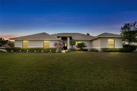 2600 S Golfview Dr, Plant City, FL 33566