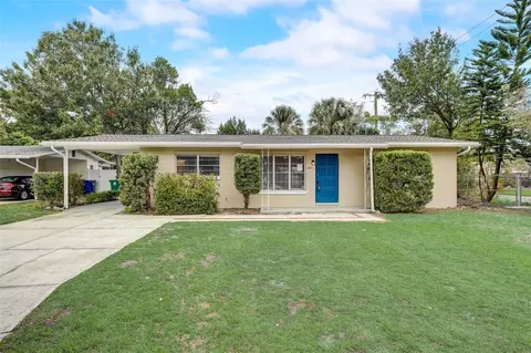 4601 W Hawthorne Rd, Tampa, FL 33611