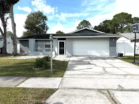 5011 Carrollwood Meadows Dr, Tampa, FL 33625