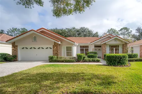 17909 Holly Brook Dr, Tampa, FL 33647
