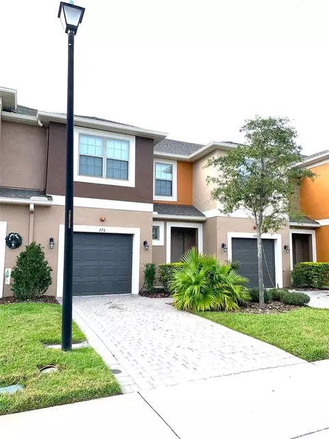 274 Merry Brook Cir, Sanford, FL 32771