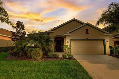 33132 Whisper Pointe Dr, Wesley Chapel, FL 33545