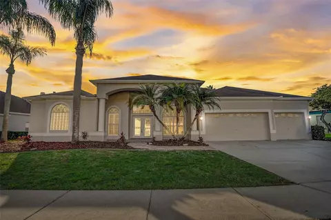 1423 Highwood Pl, Wesley Chapel, FL 33543