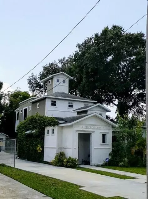3116 W Gray St, Tampa, FL 33609