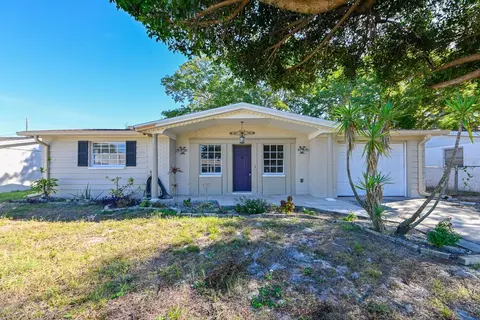 3408 Wiltshire Dr, Holiday, FL 34691