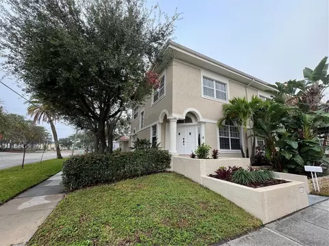 244 Columbia Dr, Tampa, FL 33606