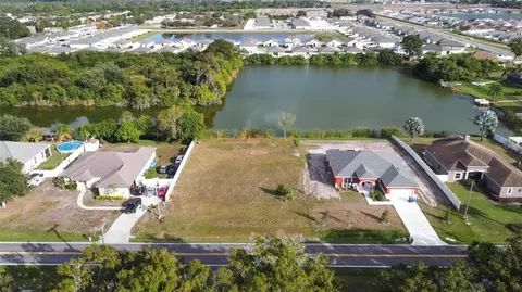 1202 6th St SE, Ruskin, FL 33570