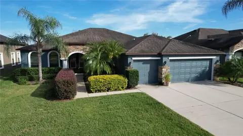 2714 Colewood Ln, Dover, FL 33527