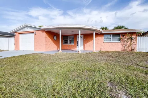 3425 Jackson Dr, Holiday, FL 34691