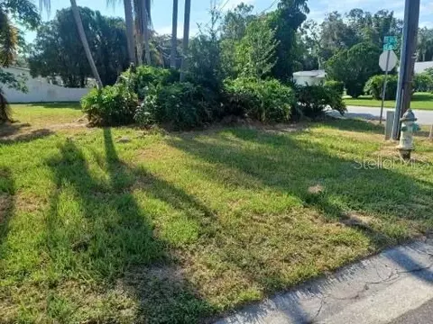 5495 14th Ave N, Saint Petersburg, FL 33710