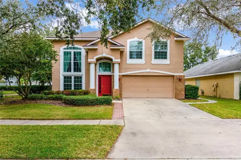 17008 Hawkcrest Dr, Lithia, FL 33547
