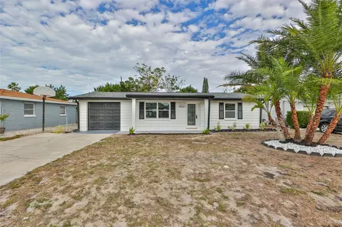 4131 Crestfield Ave, Holiday, FL 34691