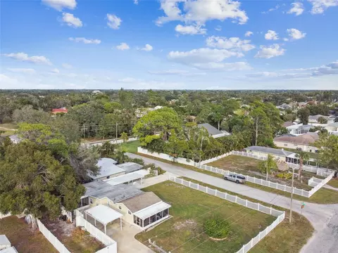 2055 Doud St #A AND B, Sarasota, FL 34231