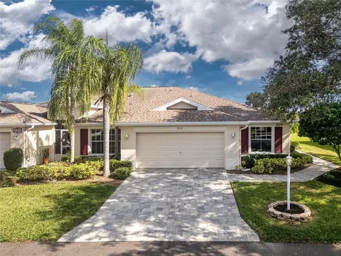 2250 Brookfield Greens Cir #71, Sun City Center, FL 33573