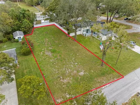 12705 N Albany Ave, Tampa, FL 33612