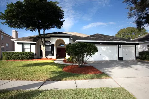 4310 Duncombe Dr, Valrico, FL 33596