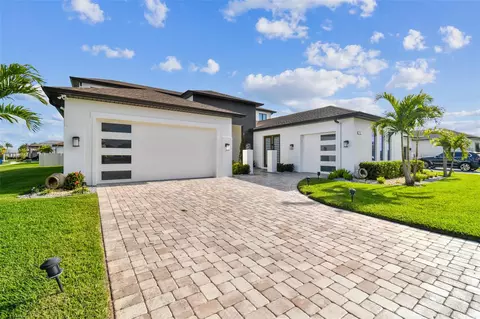 7786 Roma Dune Dr, Wesley Chapel, FL 33545