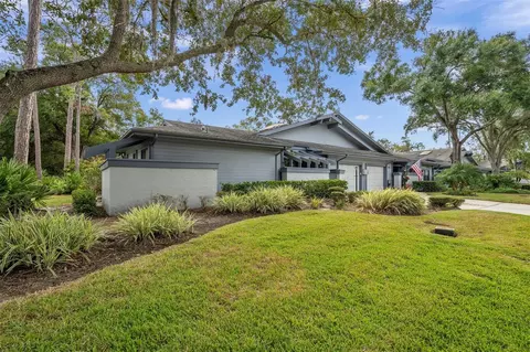 180 Pinewinds Blvd, Oldsmar, FL 34677