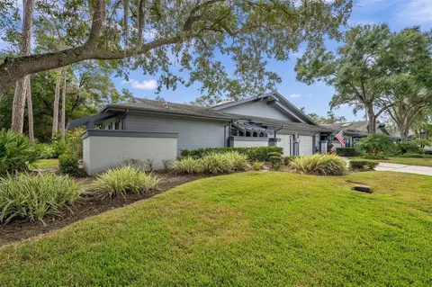 180 Pinewinds Blvd, Oldsmar, FL 34677