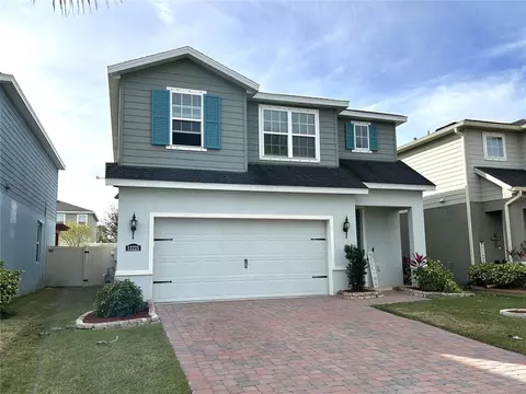 12225 Blue Pacific Dr, Riverview, FL 33579