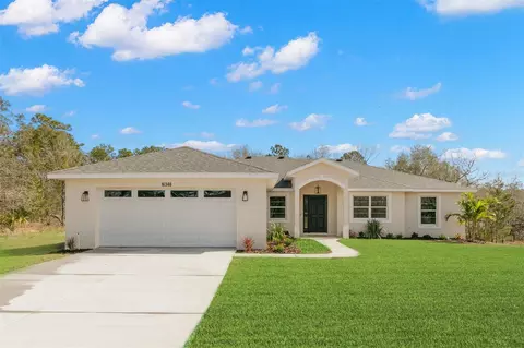 16348 Courlan Rd, Weeki Wachee, FL 34614