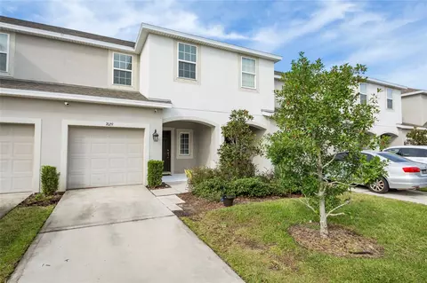 7029 Grand Elm Dr, Riverview, FL 33578