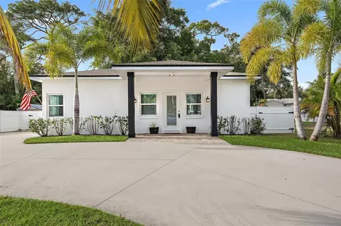 116 Brown St, Bradenton, FL 34208