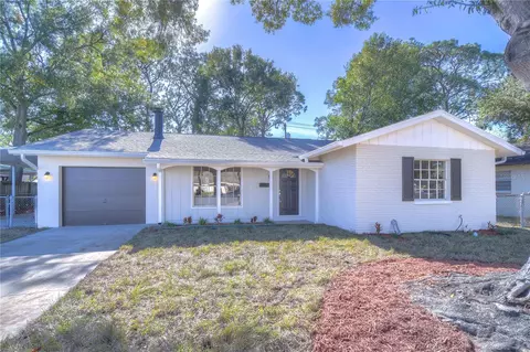 7716 W Pocahontas Ave, Tampa, FL 33615