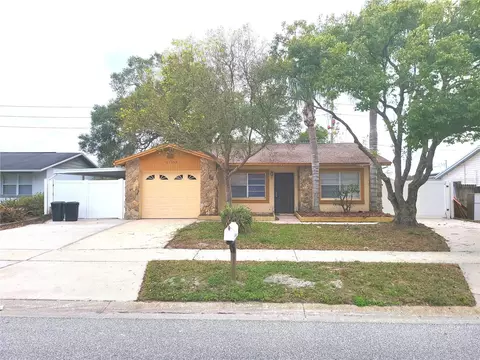 21552 Southwood Dr, Lutz, FL 33549