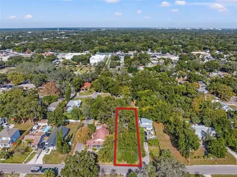 1202 E Mcberry St, Tampa, FL 33603