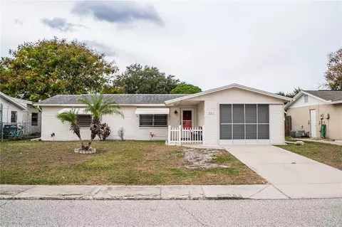 9311 Sterling Ln, Port Richey, FL 34668