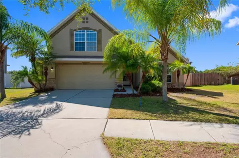 6816 Guilford Crest Dr, Apollo Beach, FL 33572