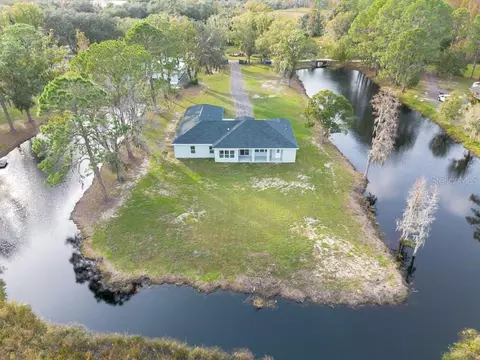 8930 Overlook Dr, Wesley Chapel, FL 33545