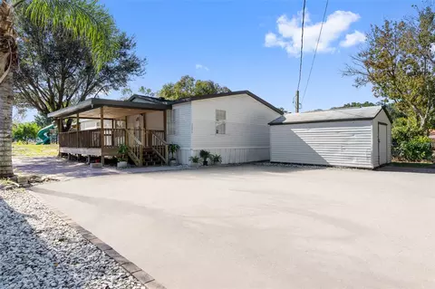 2806 Charles Pathe Dr, Ruskin, FL 33570